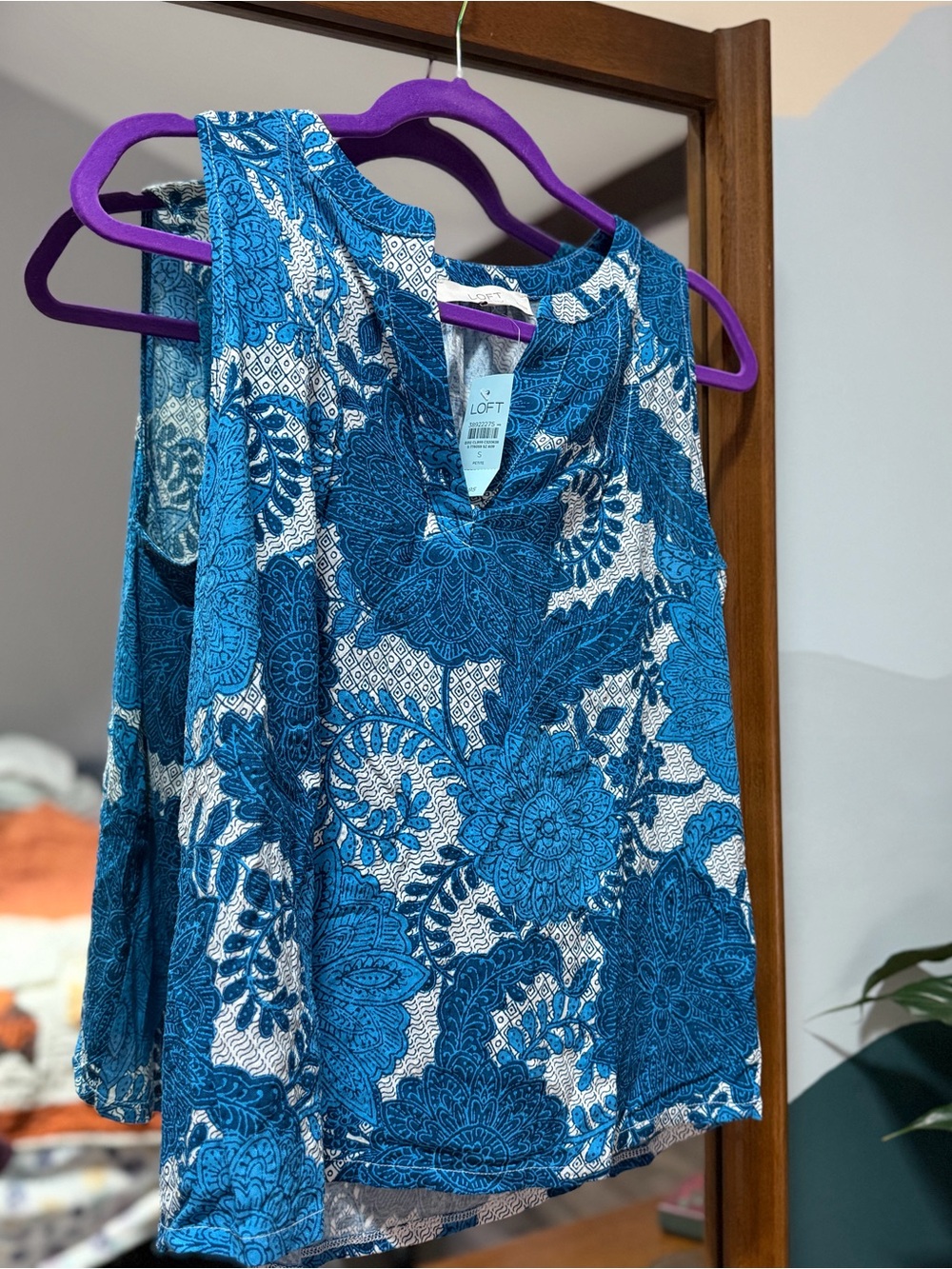 LOFT Blue and White Floral Print Sleeveless Top NWT